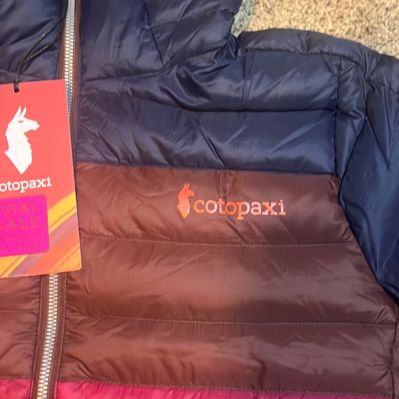 Sold! Cotopaxi Fuego Down Hooded Jacket “Martime and chestnut” womens small NWT - Picture 3 of 13